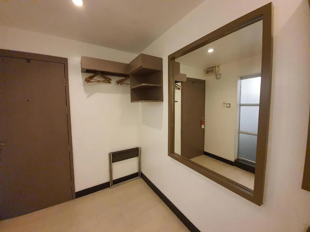 ***  Clover City Center Plus Hotel Rangum Myanmar