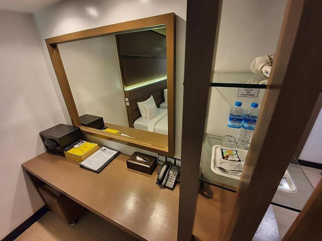Clover City Center Plus Hotel Rangum Myanmar