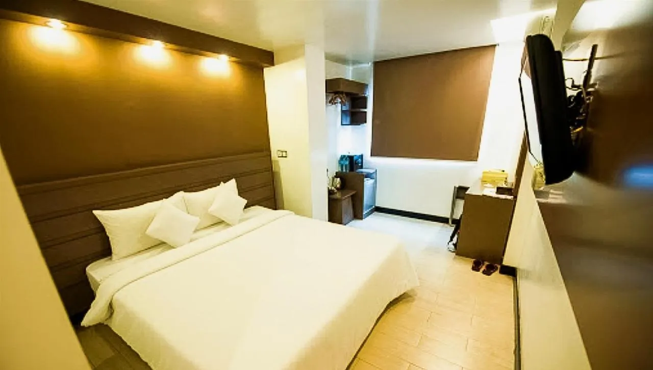 Clover City Center Plus Hotel Rangum 3*,  Myanmar